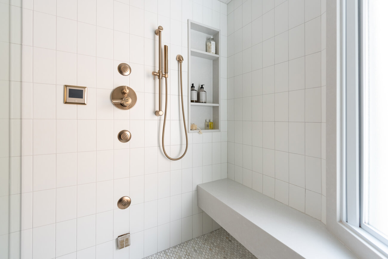 Classic Patterns Bathroom Design
