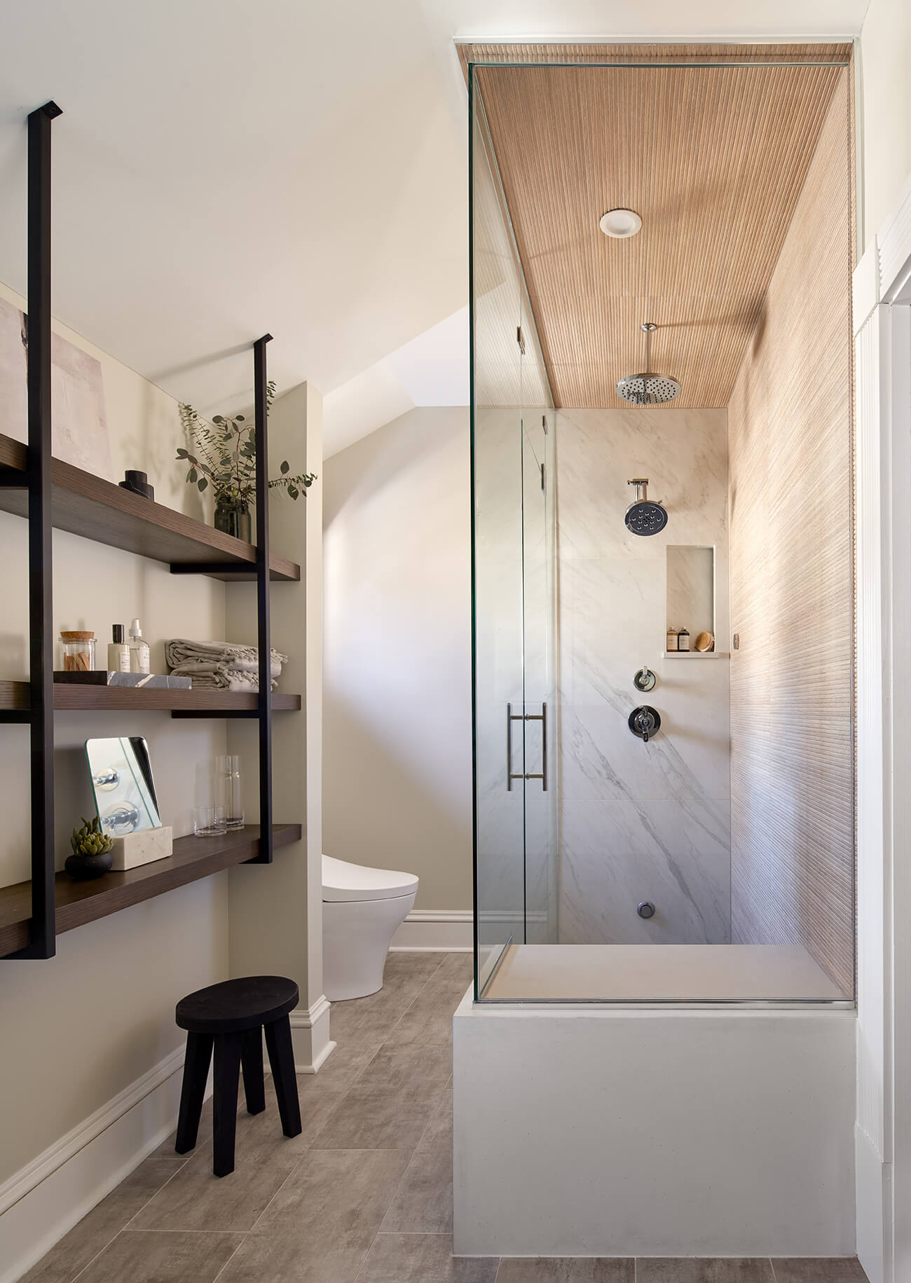 Classic Patterns Bathroom Design