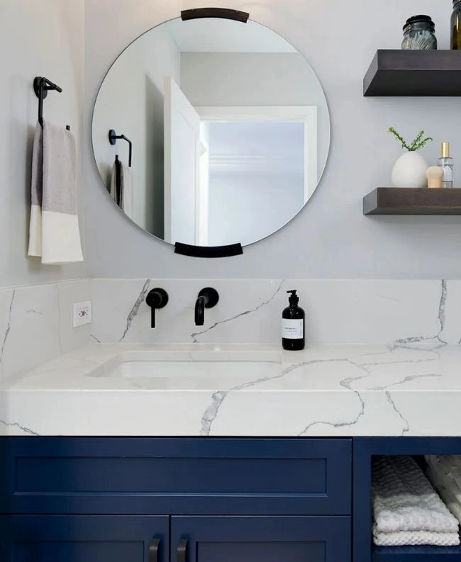 Elegant navy blue bathroom sink
