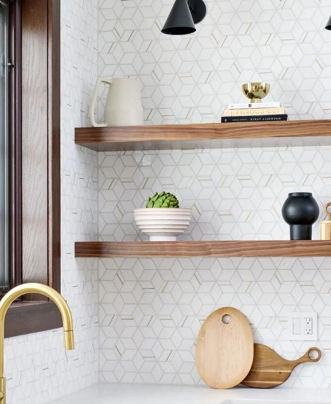 Minimalistic kitchen sink