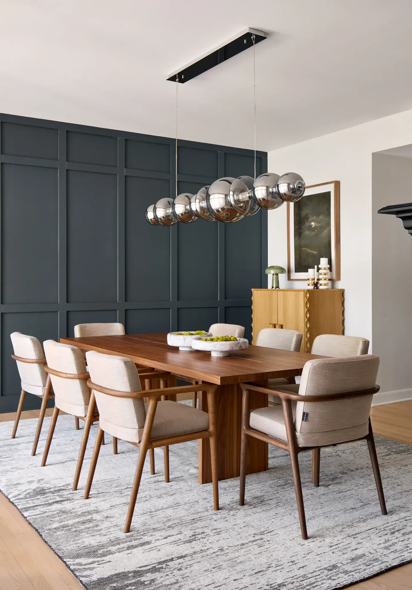 Custom millwork dining room in Streetersville